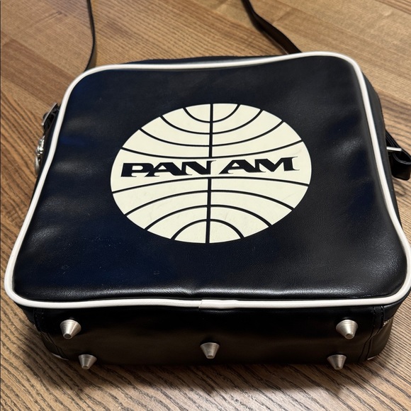 Pan Am Black and White Men's Bag - Picture 2 of 11